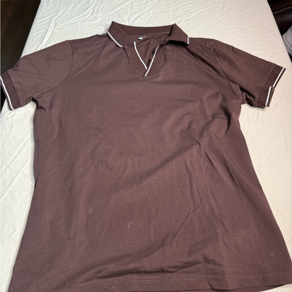 Elegant Brown Polo Shirt with White Accents